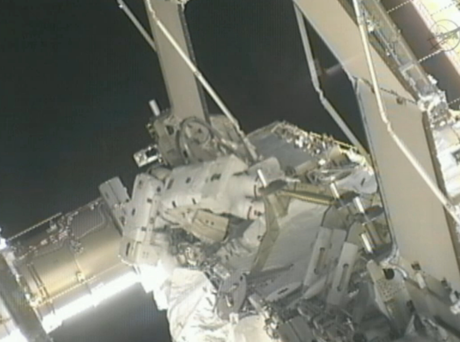 Spacewalking Astronauts Isolate Ammonia Leak