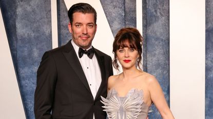 Zooey Deschanel and Jonathan Scott'