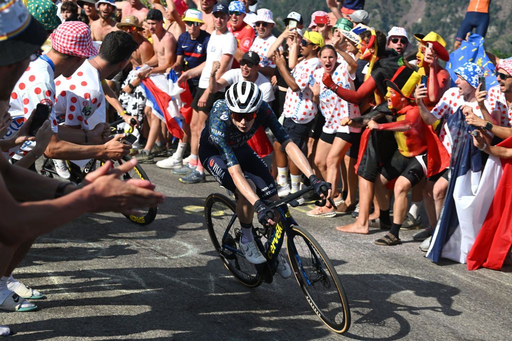 „Повече от просто етапна победа, исках повече време“ – Йонас Вайнгард се възстановява силно в Тур дьо Франс