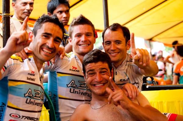 Azad University Cross Team celebrates Oscar's stage win