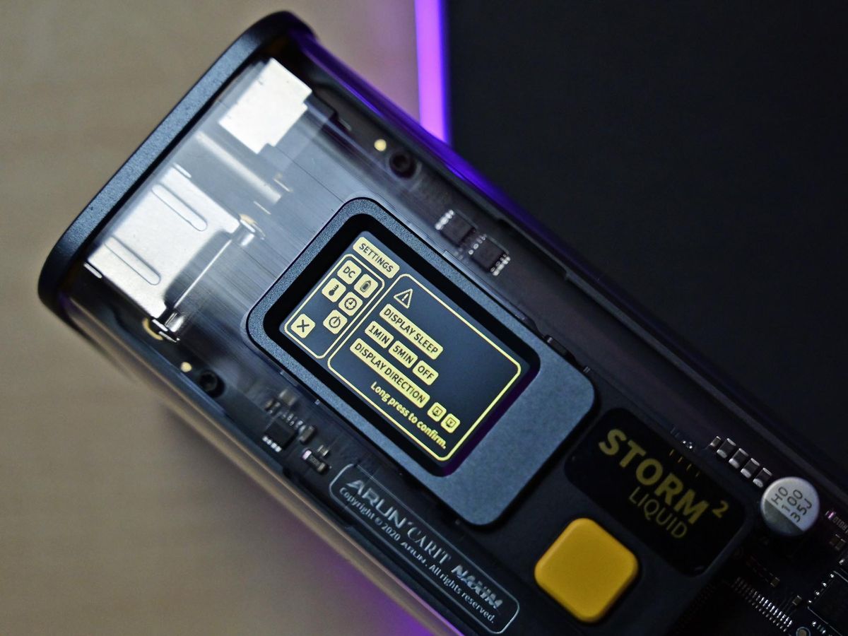 Storm2 Liquid Lcd