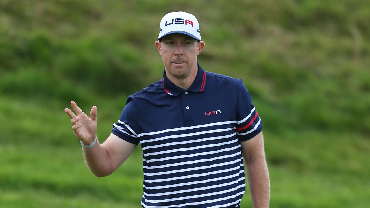 Hunter Mahan acknowledges the crowd during the 2014 Ryder Cup