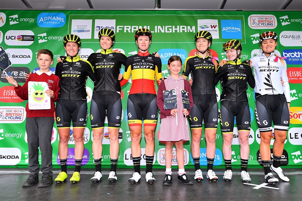 Mitchelton-Scott on the sign-in stage at OVO Enery Women's Tour stage 1 start