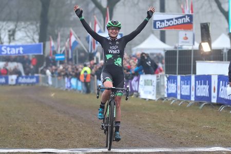 Marianne Vos wins her sixth Dutch cyclo-cross title