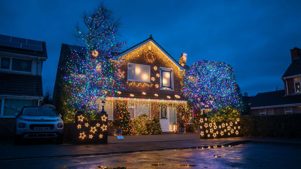 wd-xmas_house_-_matt_cardygetty_images.jpg