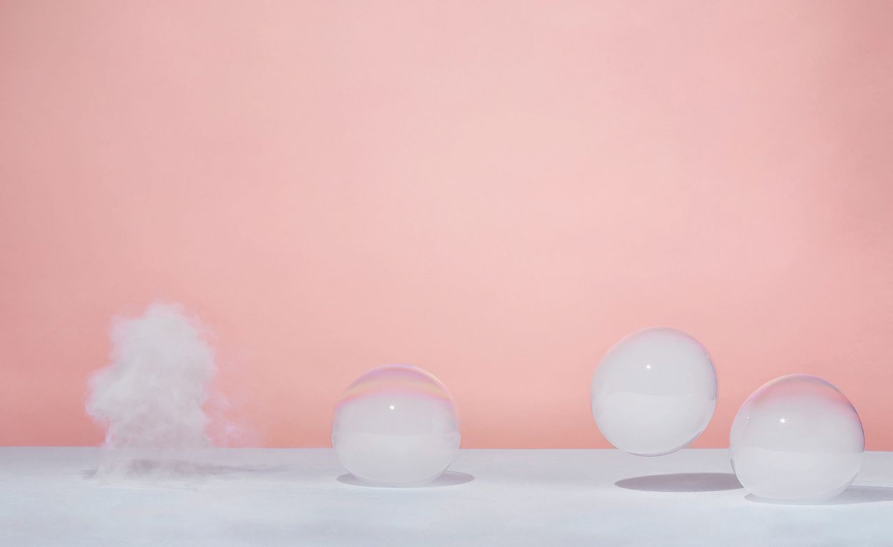 Smoke-filled bubbles by Studio Swine