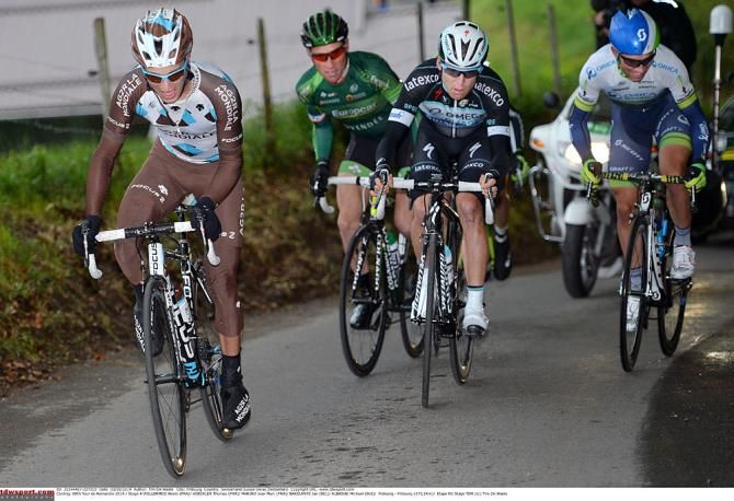 Alexis Vuilliermoz takes a turn at the front