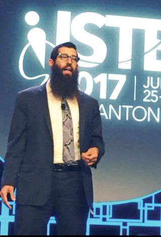 The Tech Rabbi entertains at ISTE