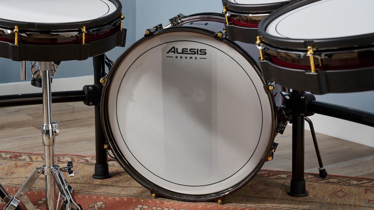 Alesis Strata Prime bass drum