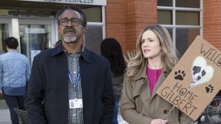 Tim Meadows as Gregg and Harriet Dyer as Colette welcome to welcome Gilbert home in DMV