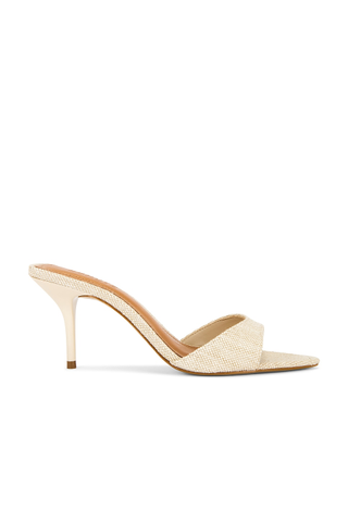 Y95xbb6xAXbE6d6wwJLX9f-320-80 أفضل 33 صندل من Shopbop و Zara و Resolve