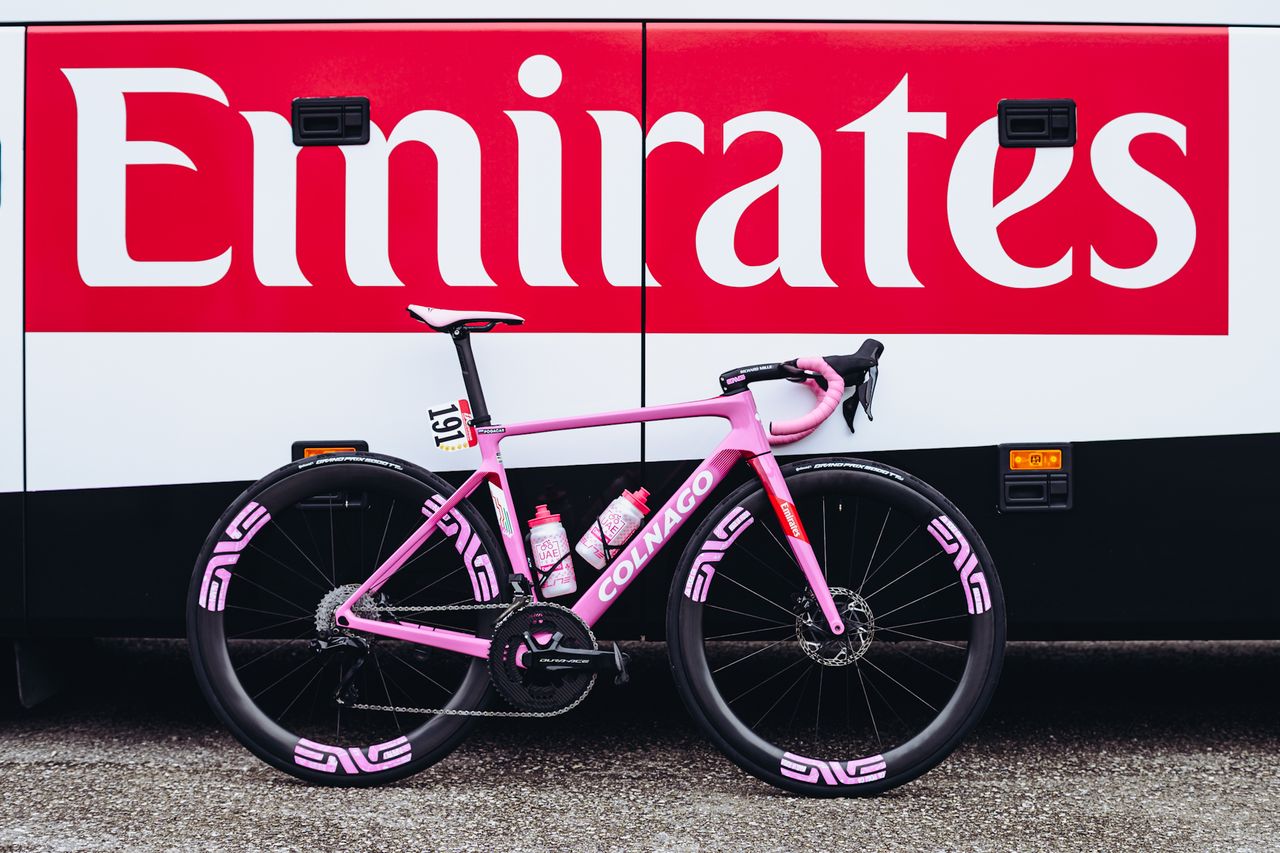Details of Tadej Pogacar's custom Colnago V4RS made to celebrate his Giro d'Italia win