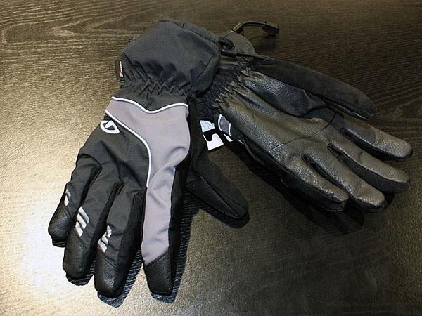 Giro says its new Proof glove is good to sub-freezing temperatures.