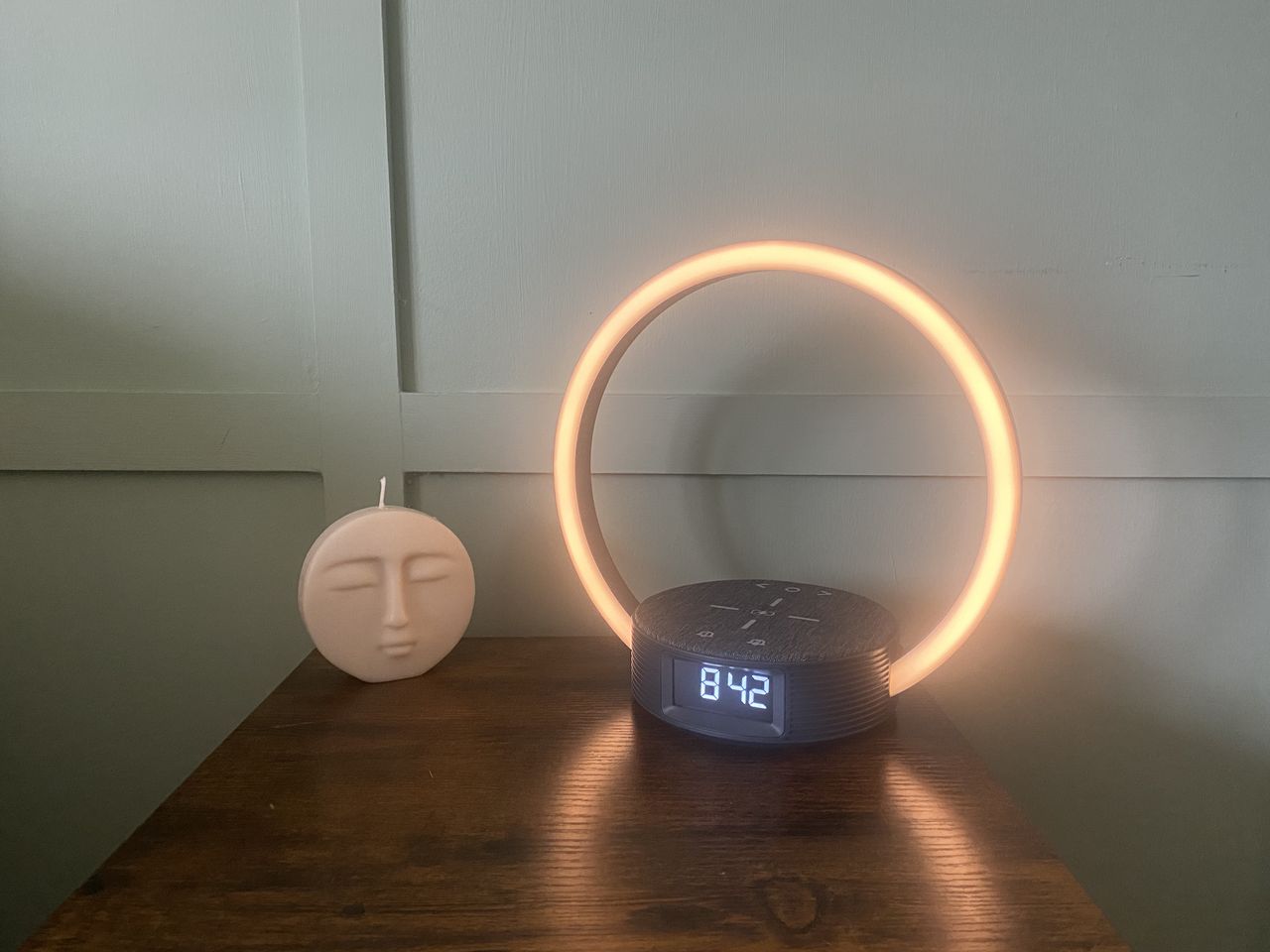 Beurer WL65 Wake-up &amp; Charge in tester Debra Walter's room