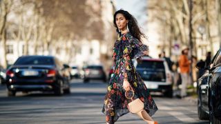 Street Style - Paris Fashion Week Womenswear Fall/Winter 2019/2020 : Day Two