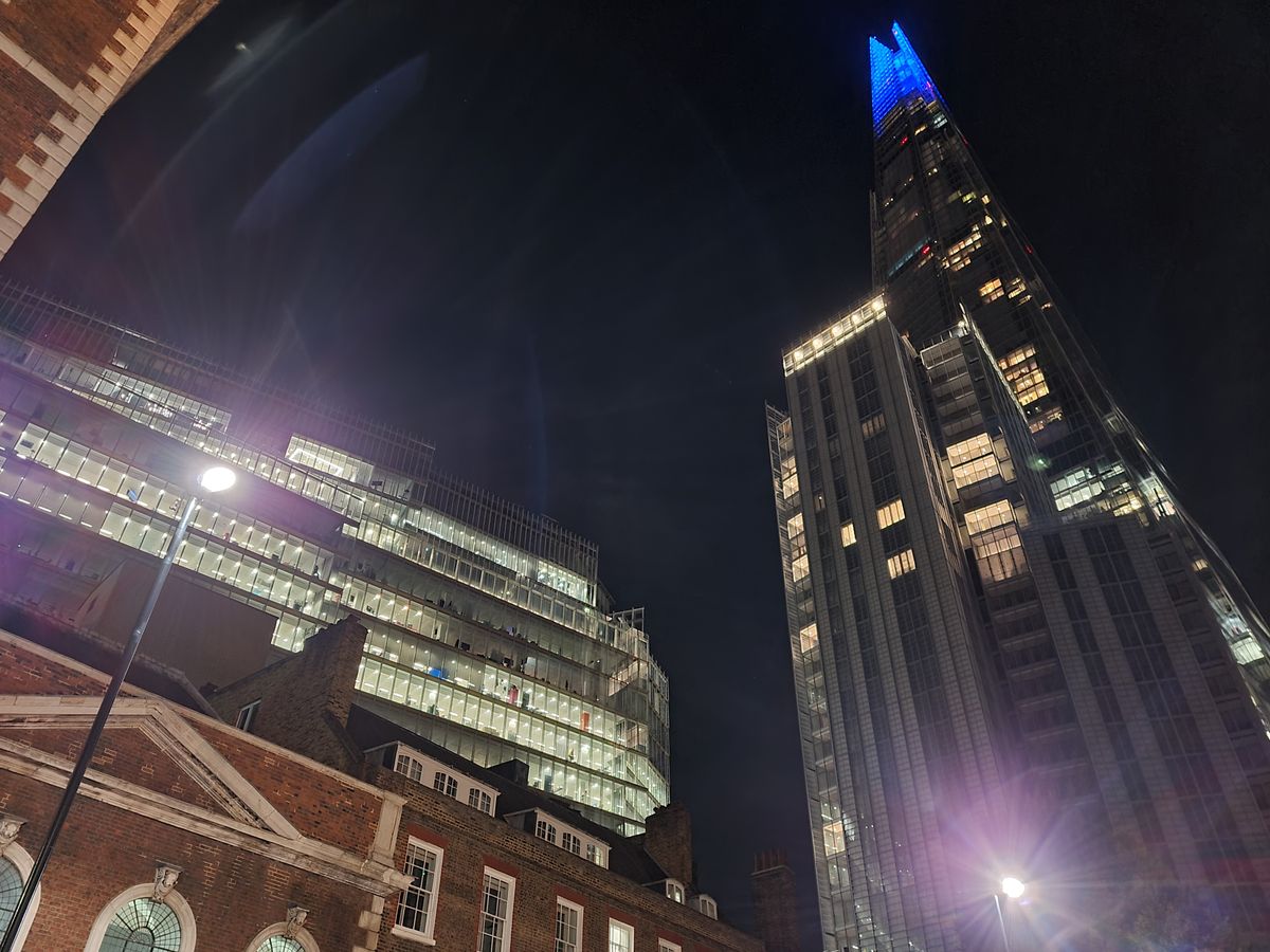 The Note 20 performs well at night. Some of the lens flare may have been caused by a little grease on the lens.