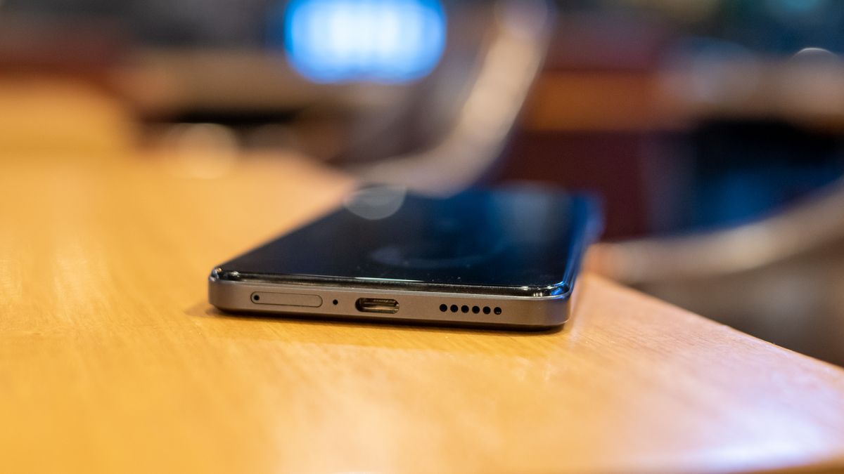 Poco X4 GT USB-C port and speaker grille