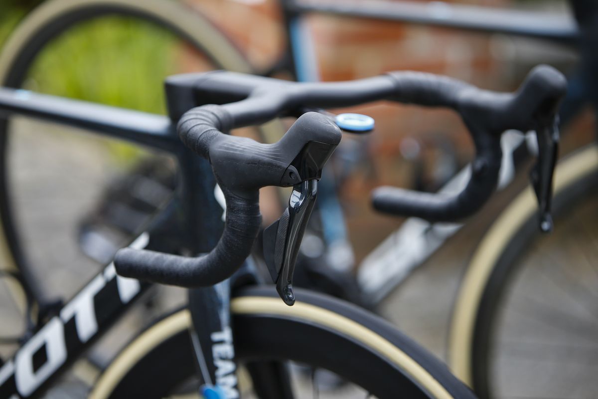 New Shimano Dura-Ace closeup