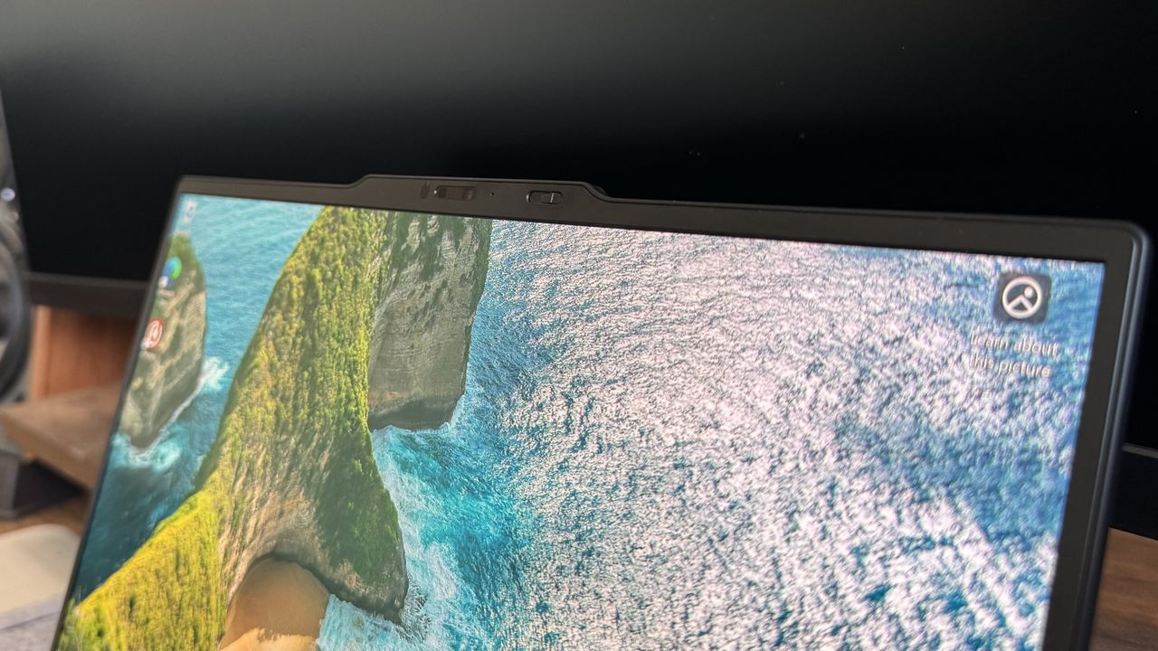 Lenovo | ThinkPad X1 Carbon Gen 13 Aura
