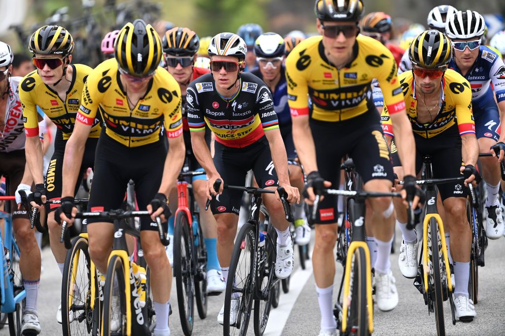 Jumbo-Visma&rsquo;s Jonas Vingegaard and Primož Roglič with Remco Evenepoel (Soudal-Quick Step) are keeping close in the peloton