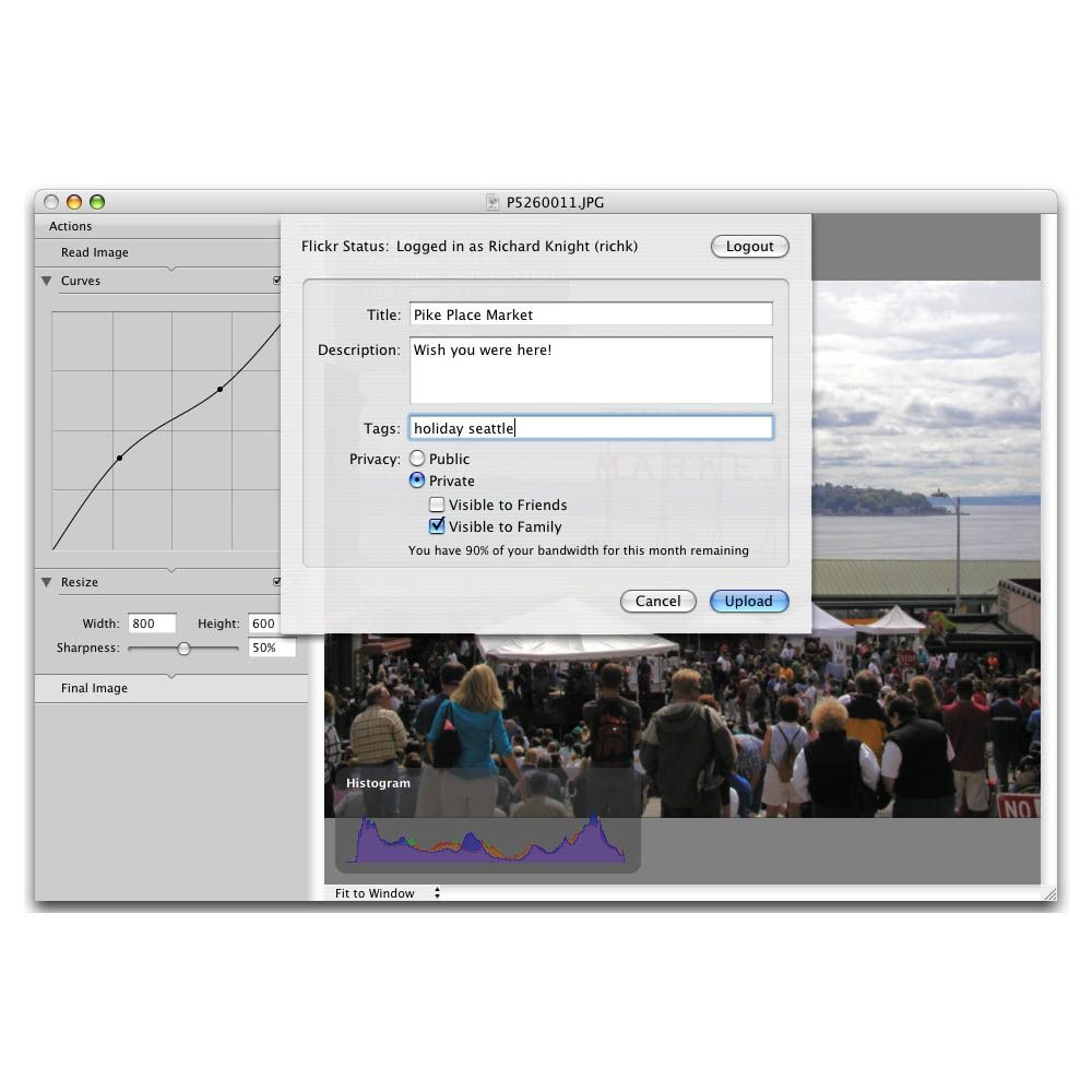 PhotoComplete image: Uploading directly to Flickr from within the app.