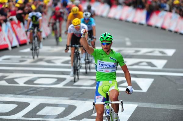 Peter Sagan (Liquigas-Cannondale) wins