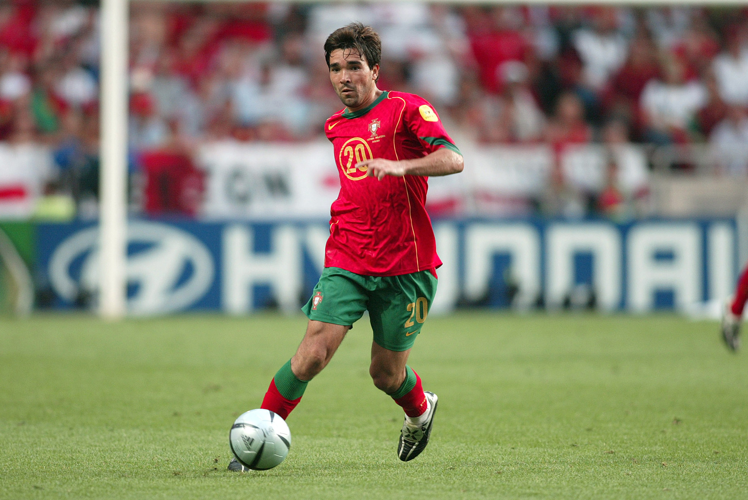 Deco in action for Portugal against England at Euro 2004.