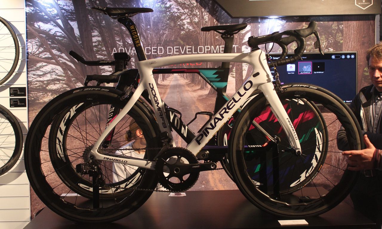 Zipp 454 NSW showcased on a Team Wiggins Pinarello