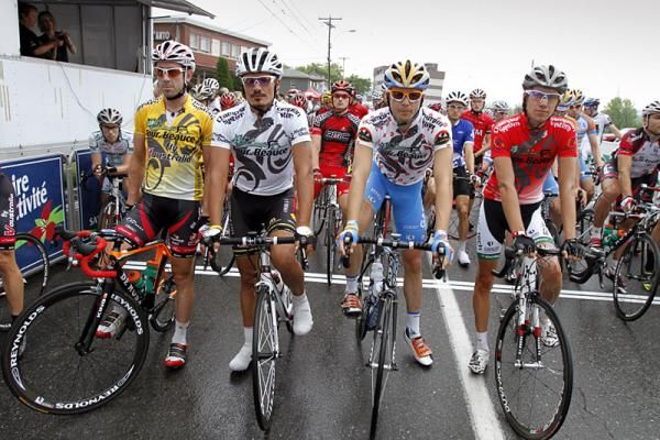 The leaders of the 2010 Tour de Beauce posed for the photographers a few minutes before the start of stage 6.