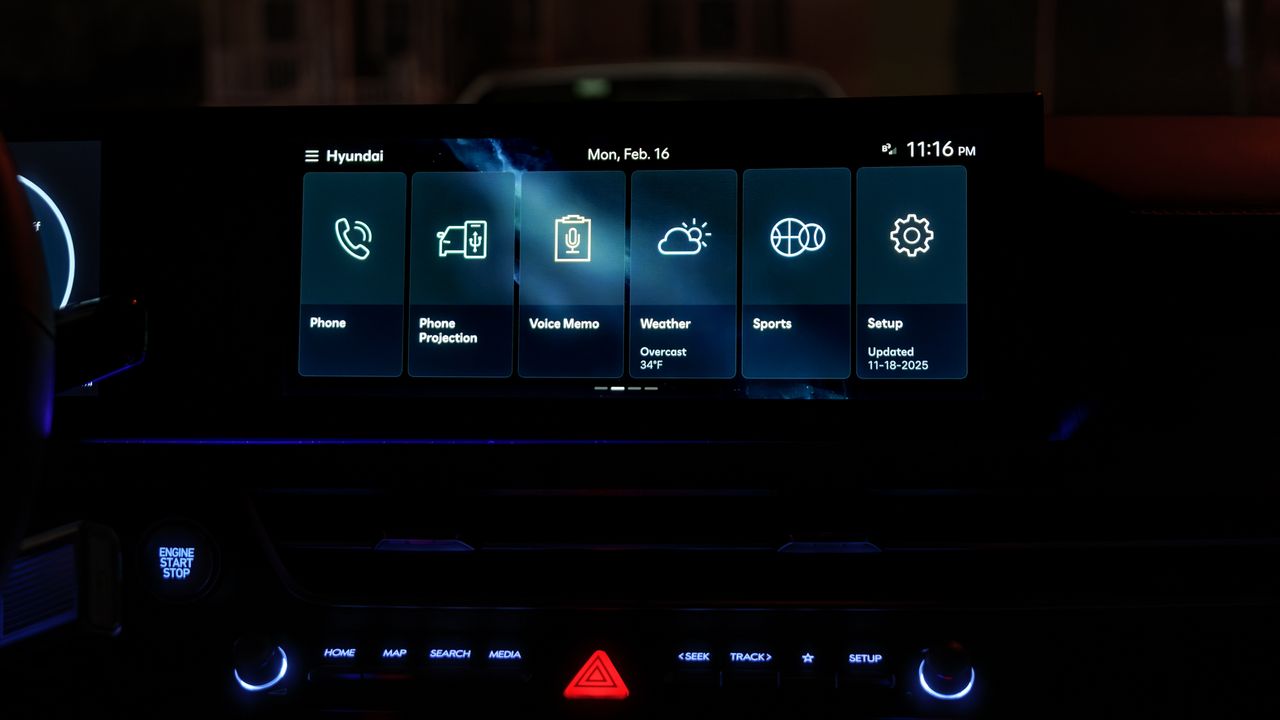 2026 Hyundai Sonata Hybrid review.