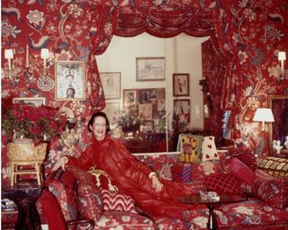 diana vreeland in her red living room