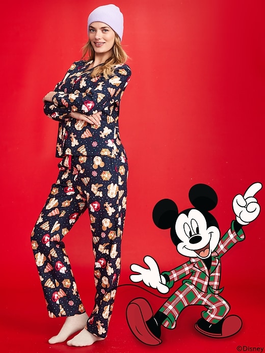 Old Navy X Disney Mickey Mouse &amp;amp; Friends Printed Flannel Pajama Set for Women
