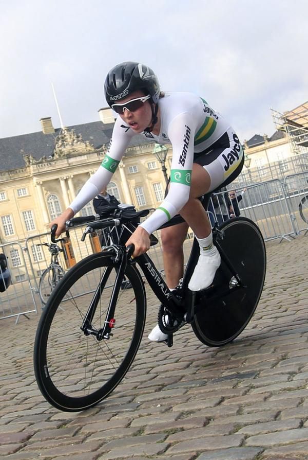 Jessica Allen (Australia) at speed