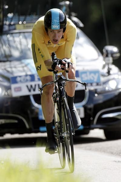 Bradley Wiggins (Sky) cuts a narrow profile while on his time trial bike.