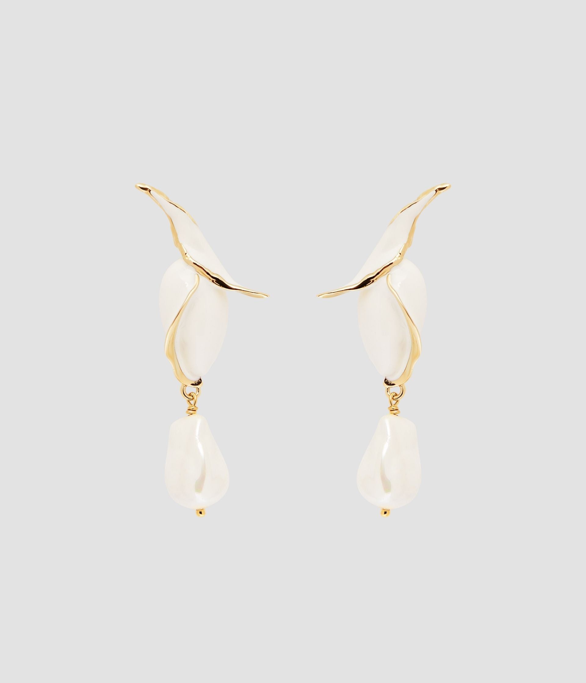 Flower Bud Earring With Pearls
