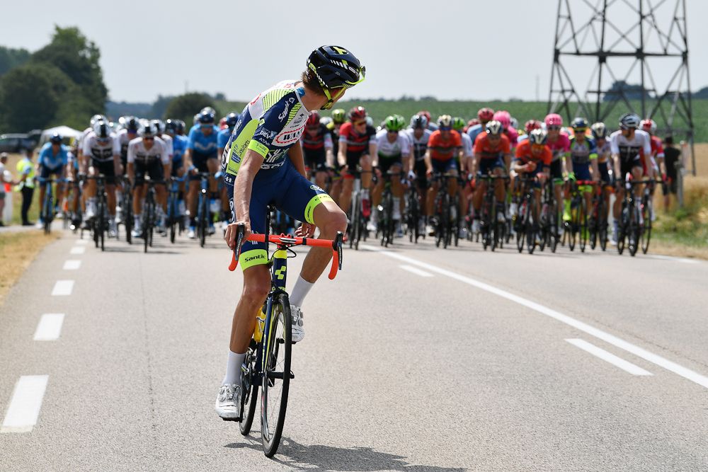 Yoann Offredo (Wanty Groupe Gobert) checks his gap