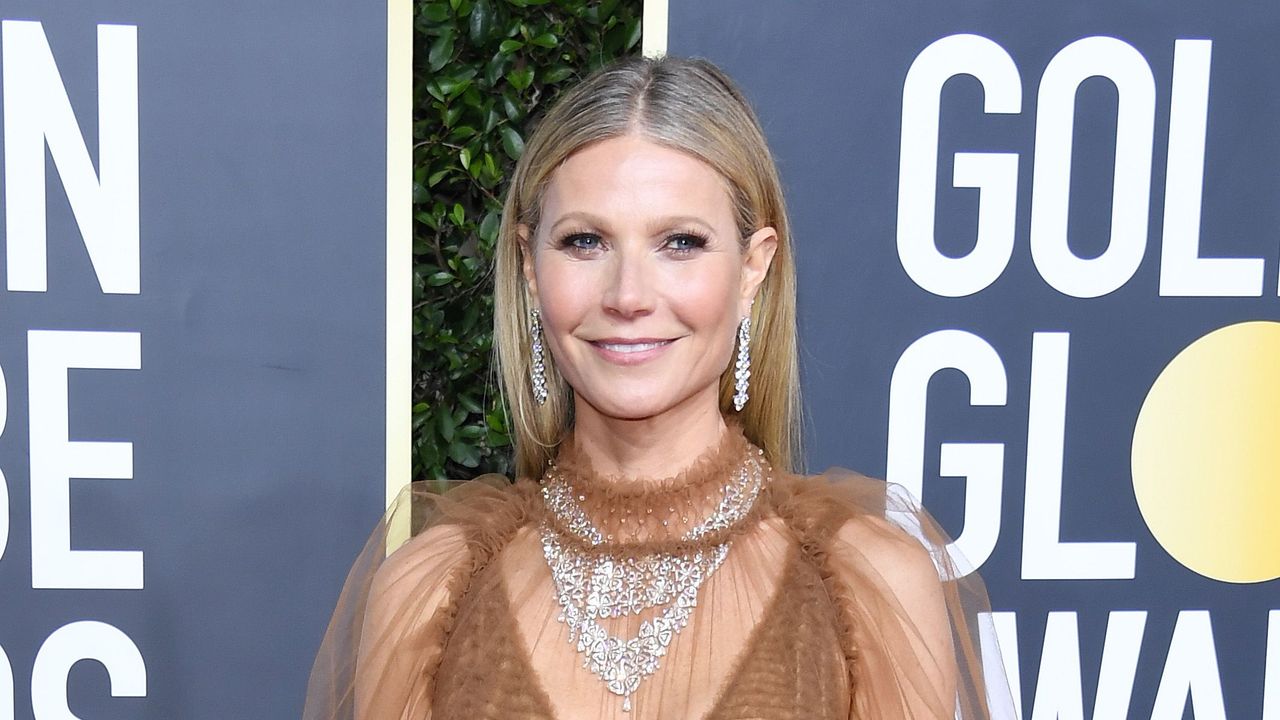 beverly hills, california january 05 gwyneth paltrow attends the 77th annual golden globe awards at the beverly hilton hotel on january 05, 2020 in beverly hills, california photo by daniele venturelliwireimage