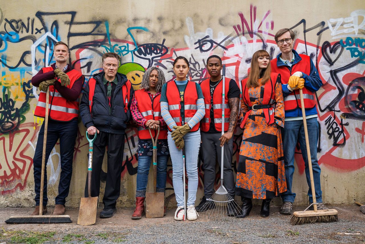 The cast of BBC Show The Outlaws