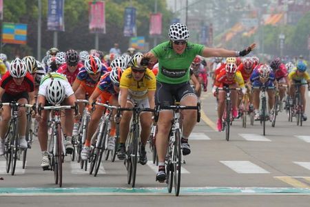 Kirsten Wild (Cervelo Test Team) wins Stage 2 of the Tour of Chongming Island ahead of Ina Yoko Teutenberg (HTC - Columbia Women) and Rochelle Gilmore (Australia)