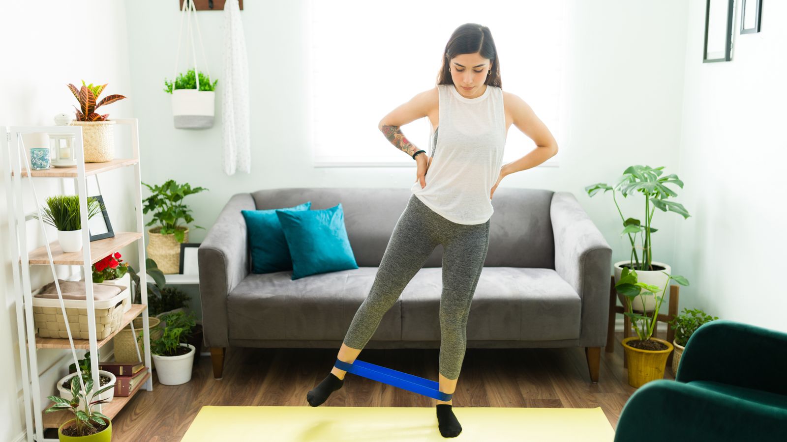 A personal trainer recommends these three standing exercises for ...