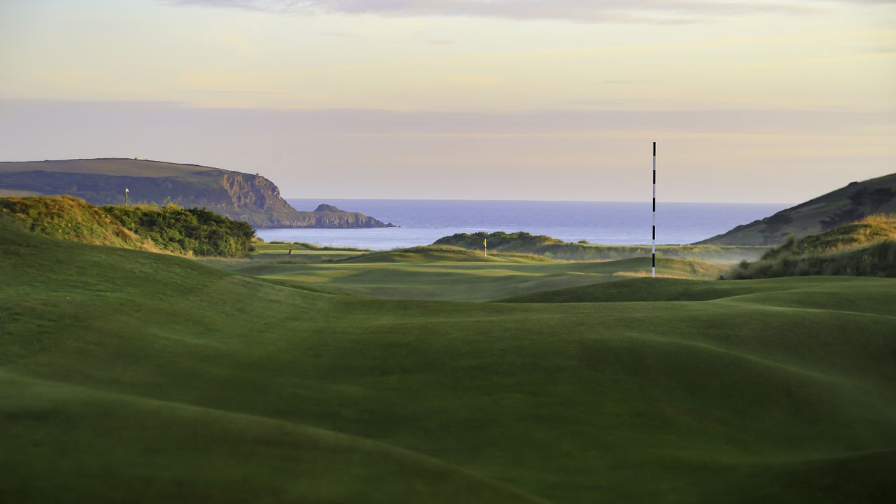 St Enodoc - Church - Hole 1
