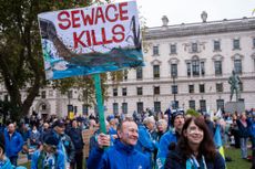 Protest against the state of Britain's rivers