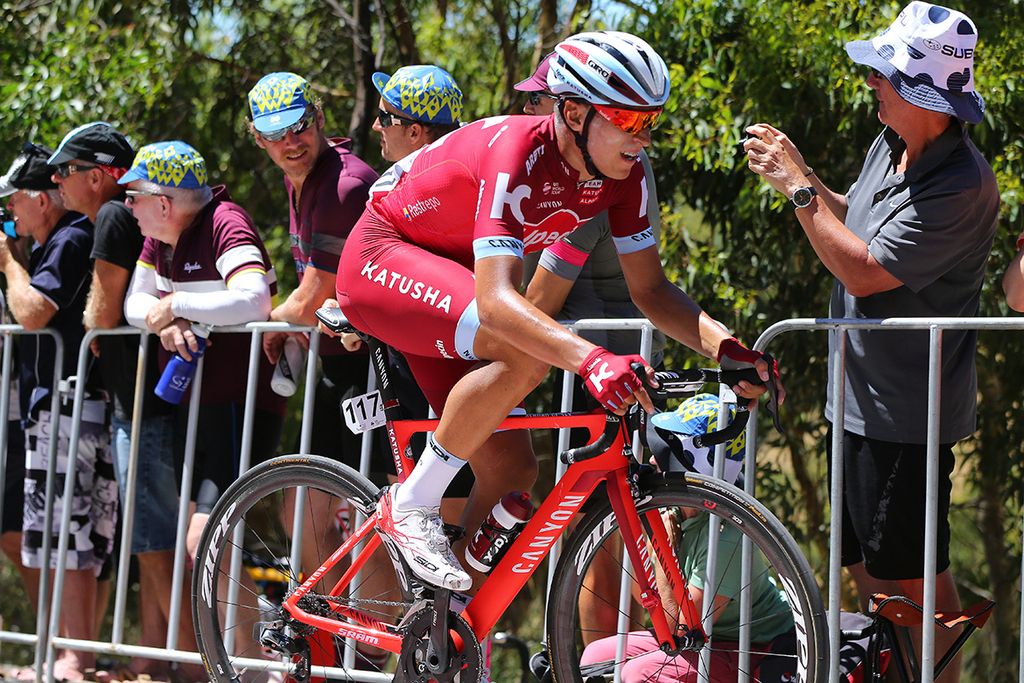 Jhonatan Restrepo (Katusha-Alpecin) riding into the white jersey
