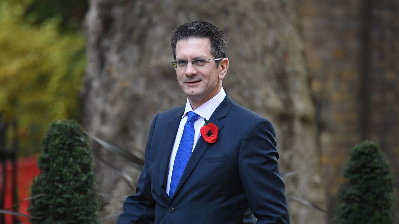 Conservative MP Steve Baker arrives at Downing Street