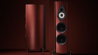 Sonus Faber Amati Supreme floorstanders in red 