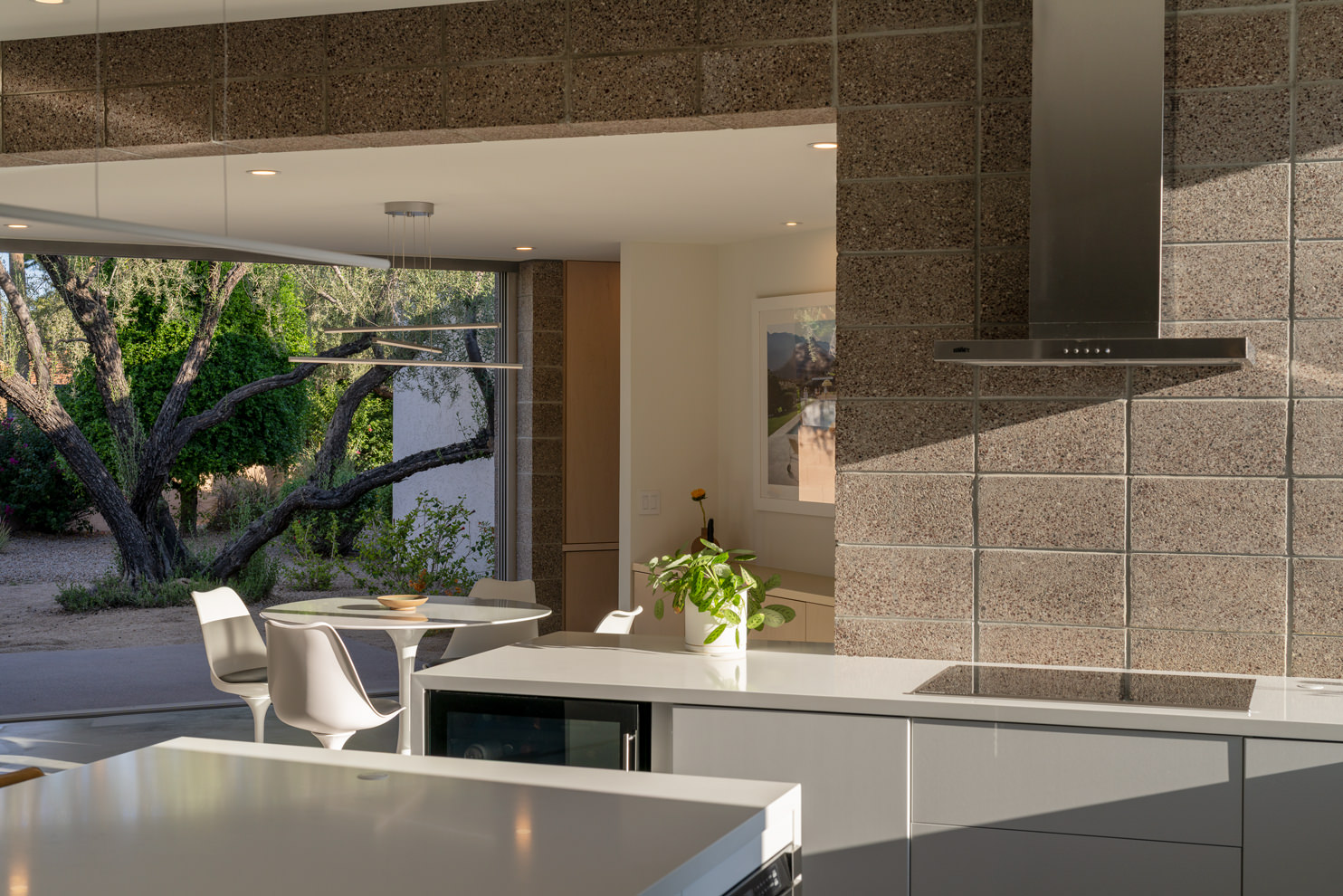 Arizona House by Benjamin Hall, a cubist sculptural and minimalist concrete masonry brick home