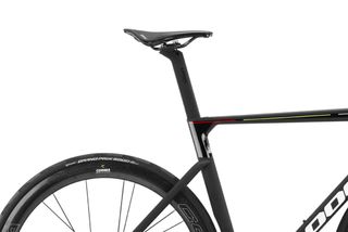 Detail of the updated seatpost deisgn on the latest Look 795 Blade RS road bike