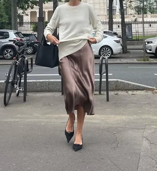 woman wearing brown slip skirt