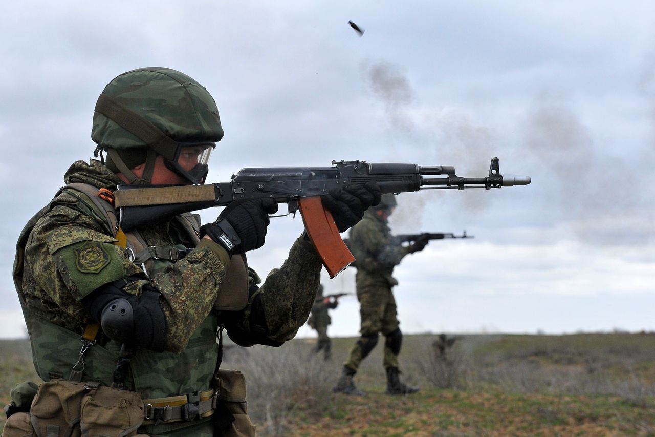 Russian soldiers