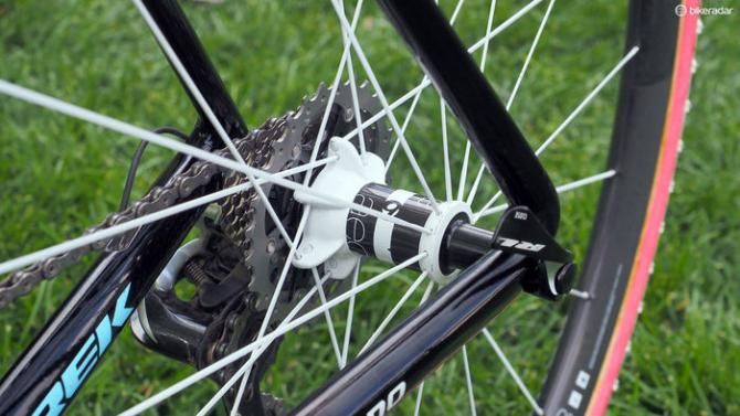 The novel rear spoke flange layout on the Bontrager Aeolus 3 D3 rear wheel. Bontrager says the so-called 'stacked' lacing on the driveside makes for wider effective spacing and better bracing angles than a more conventional setup